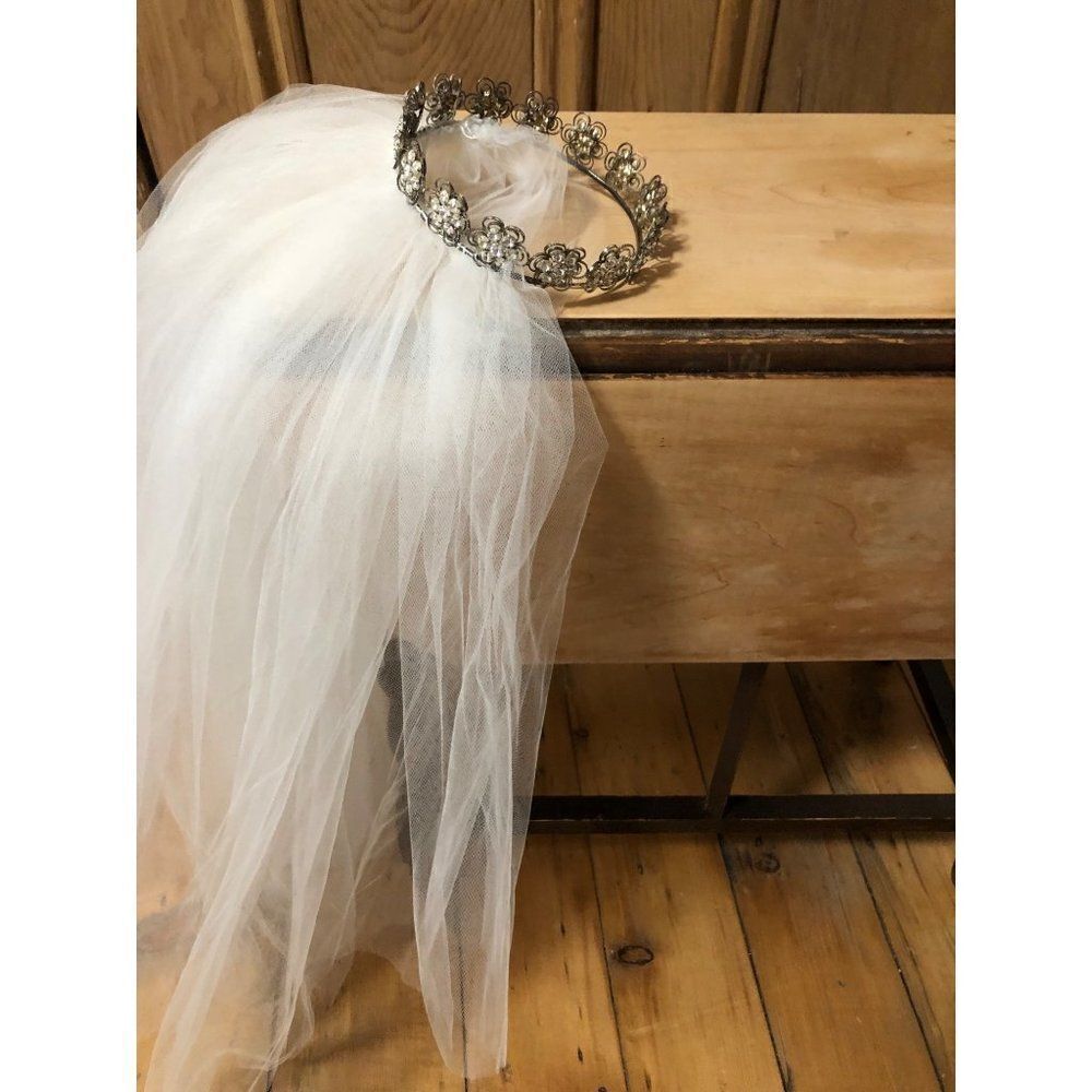 Vintage Womens Wedding Bridal Veil 2 Tiers Lace White - Picture 5 of 6